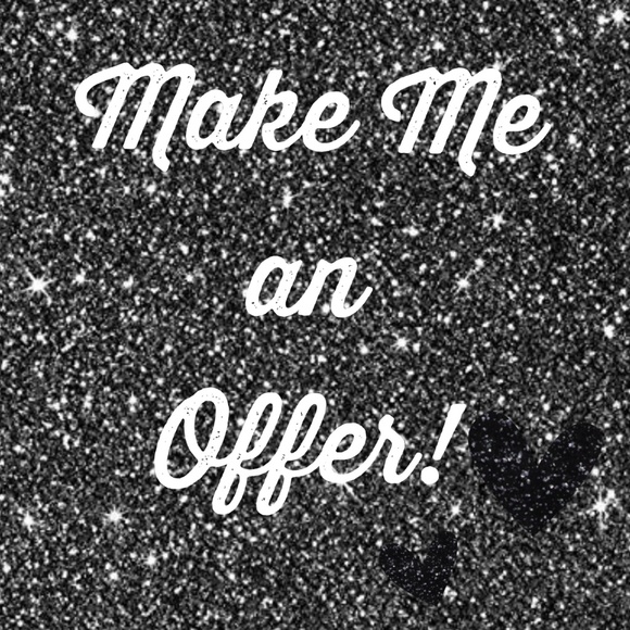 ✨ Plus Size "Smile" Print Lace Overlay T-Shirt ✨ - Picture 7 of 8